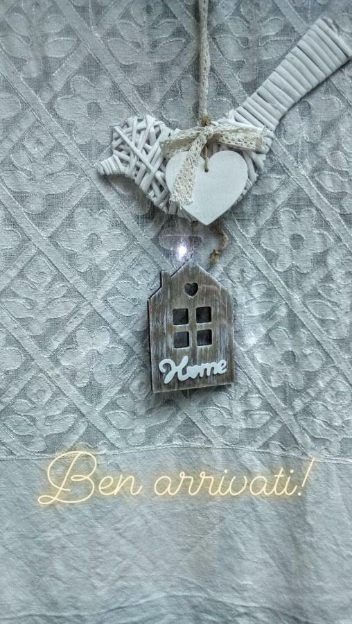 Appartement La Tana Nel Castelvecchio à Giampierone Extérieur photo